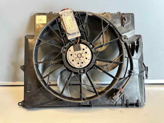 75617119 BMW