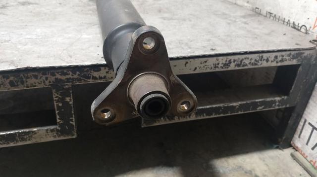 Junta universal traseira montada 7563154 BMW
