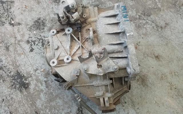 7568721 BMW