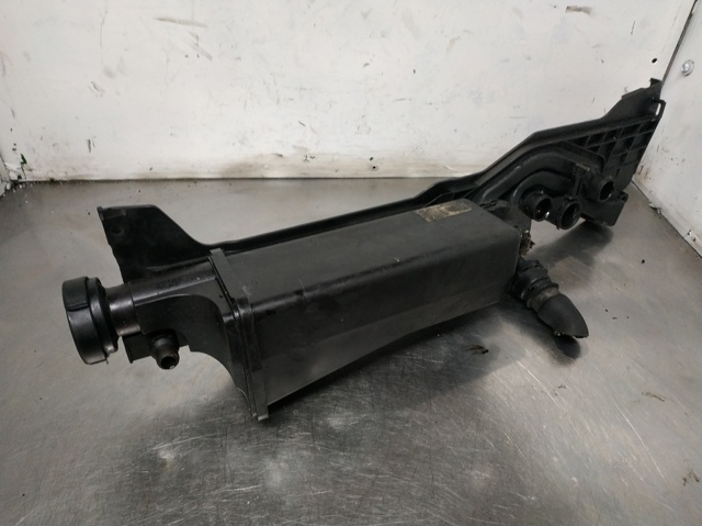 7573780 BMW