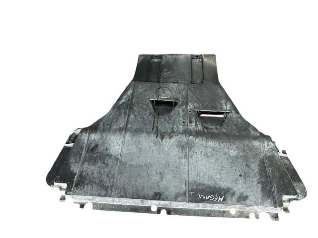 Proteção de motor, de panela (da seção de motor) 758900006R RENAULT