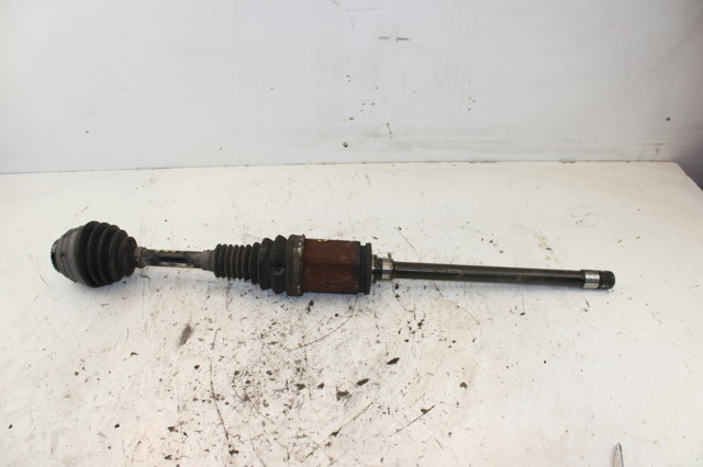 7591682 BMW