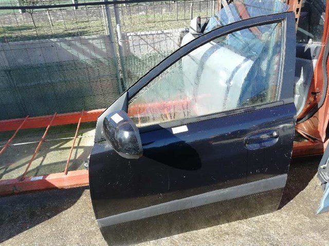 Porta dianteira esquerda KIA Rio   ao melhor preço