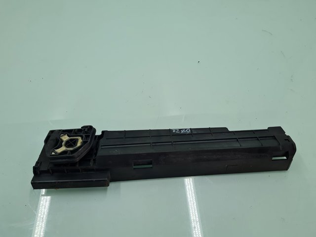Consola direita do radiador 7600537 BMW