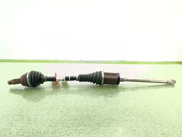 762988001 BMW