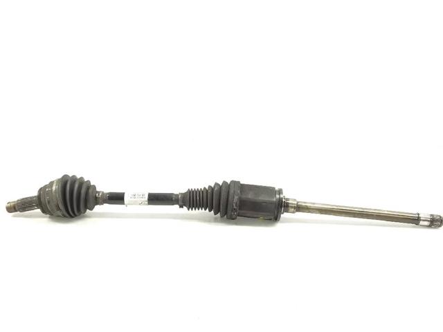 762988001 BMW