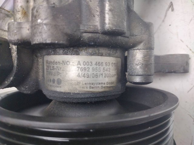 Bomba da Direção hidrâulica assistida 7692955542 MERCEDES