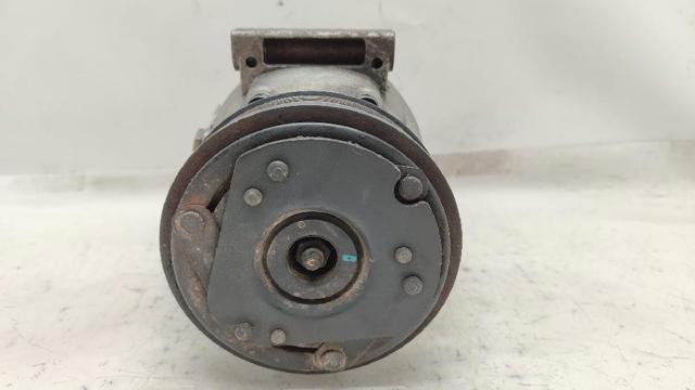 7700105765 Renault (RVI)