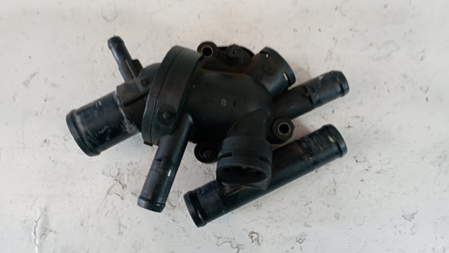 Caixa do termostato 7700109641 RENAULT