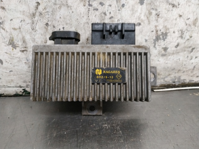 Relê das velas de incandescência 7700109860 RENAULT
