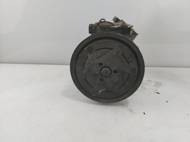 7700111235 Renault (RVI)