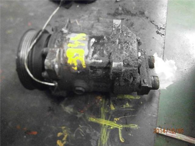 Compressor de aparelho de ar condicionado 7700300462 RENAULT