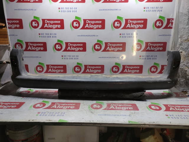 Pára-choque traseiro 7700304880 RENAULT