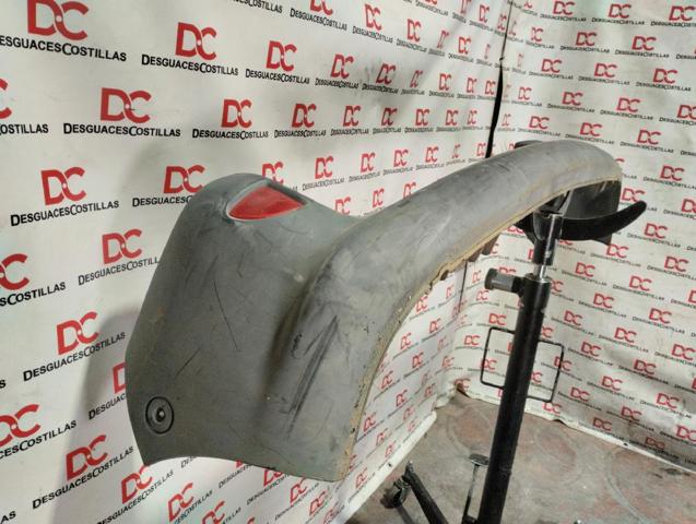 Pára-choque traseiro 7700304880 RENAULT