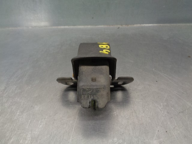 Fecho inferior da porta traseira direita batente 7700307519 RENAULT