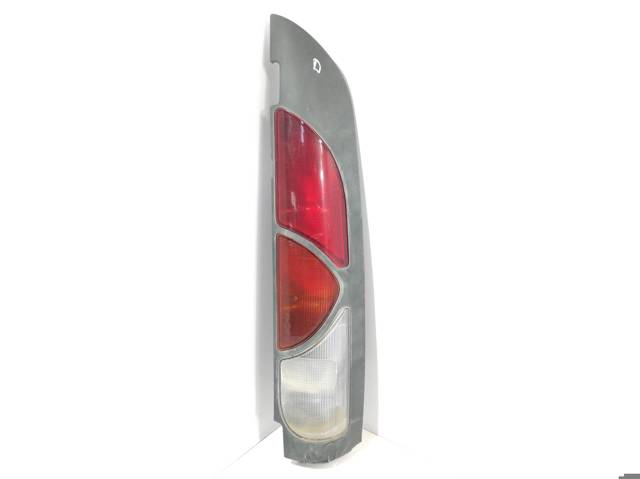 Lanterna traseira direita 7700308714 RENAULT