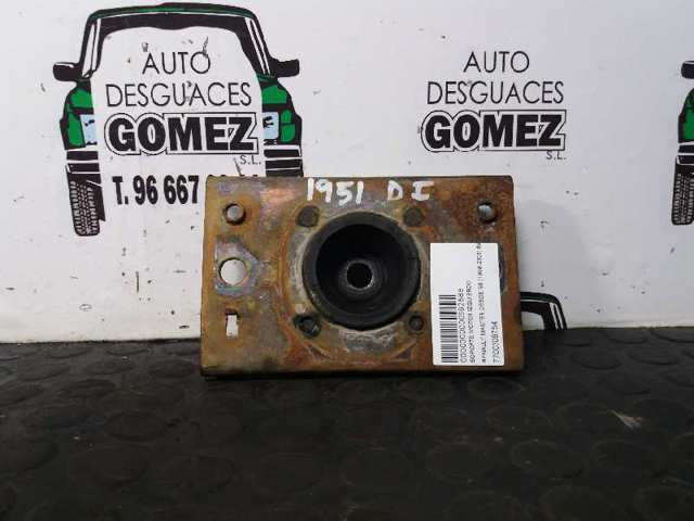 Consola de coxim (apoio) traseira de motor 7700308754 RENAULT