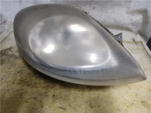 Luz direita 7700311372 NISSAN