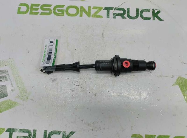 Cilindro mestre de embraiagem 7700314537 NISSAN
