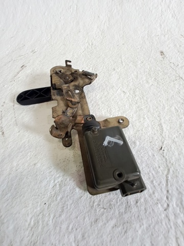 7700354861 Renault (RVI)