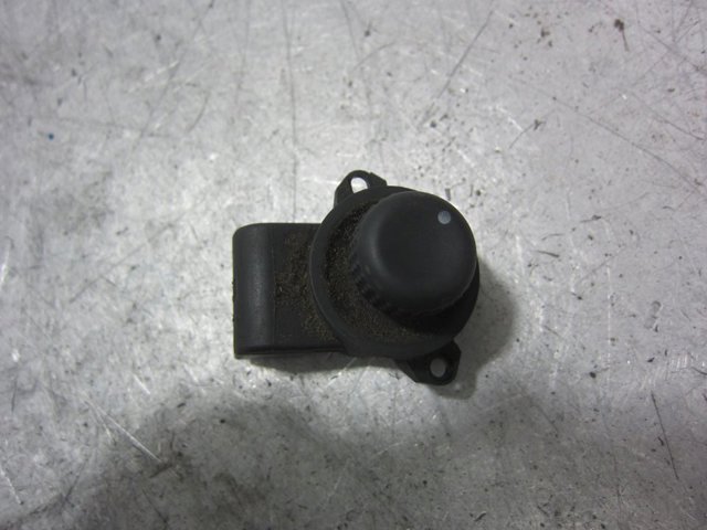 7700421406 Renault (RVI)