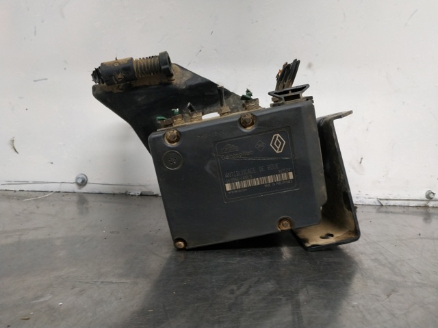7700424520 Renault (RVI)