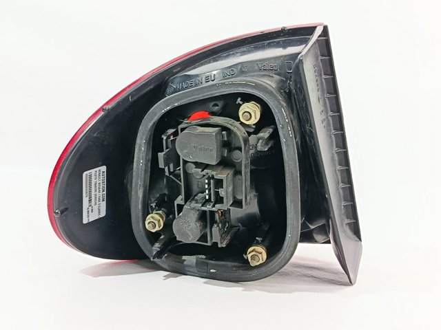 Lanterna traseira direita externa 7700428059 RENAULT