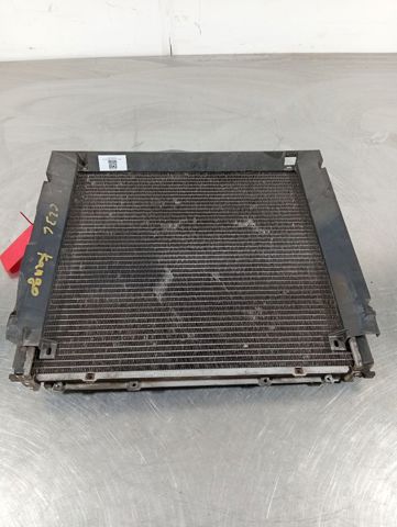 Radiador de esfriamento de motor 7700428082 RENAULT