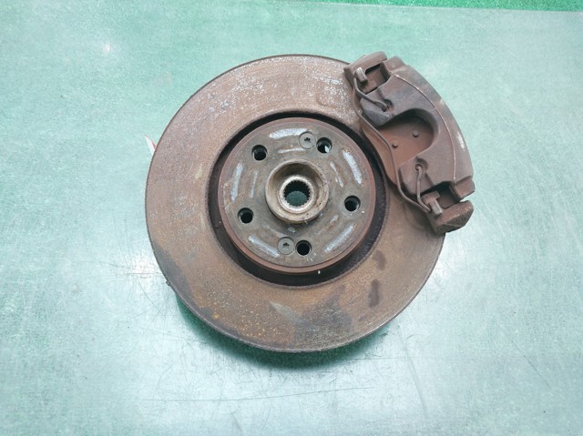 7700437032 Renault (RVI)