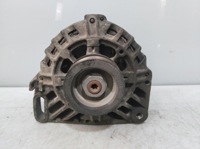 7700437090 Renault (RVI)
