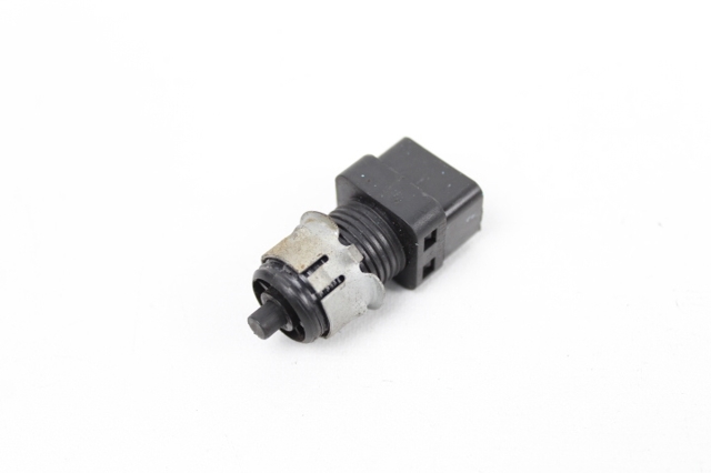 Sensor de ativação do sinal de parada 7700785258 RENAULT