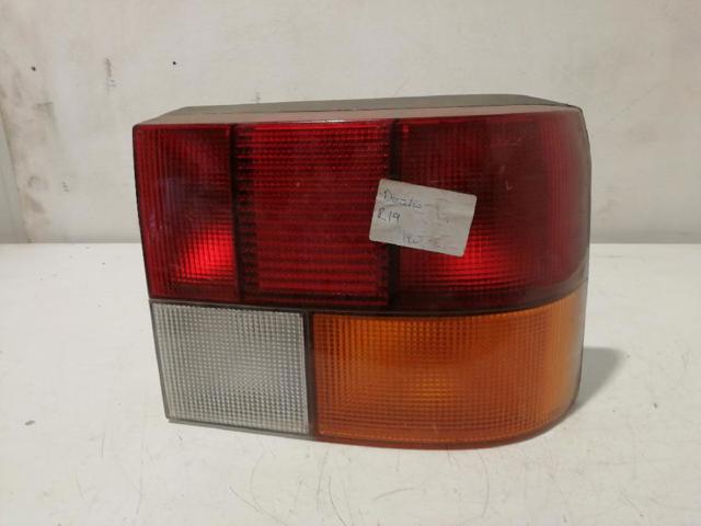 Lanterna traseira direita 7700787007 RENAULT
