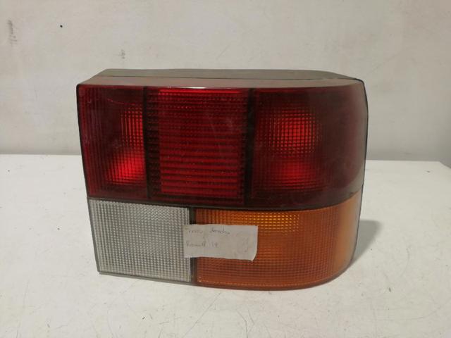 Lanterna traseira direita 7700787007 RENAULT