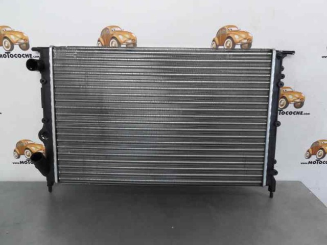 Radiador de esfriamento de motor 7700816323 RENAULT