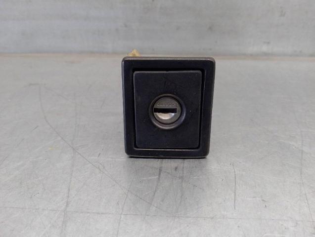 7700827555 Renault (RVI)