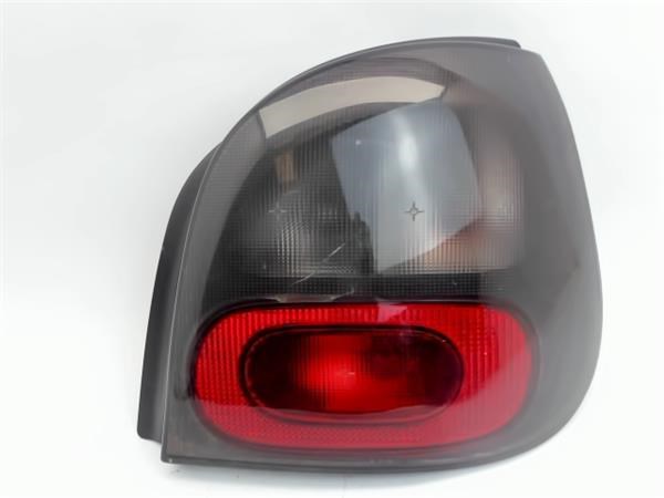 Lanterna traseira direita 7700831731 RENAULT