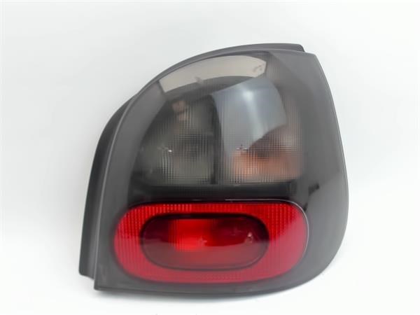 Lanterna traseira direita 7700831731 RENAULT