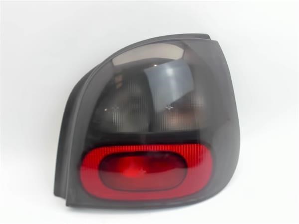 Lanterna traseira direita 7700831731 RENAULT