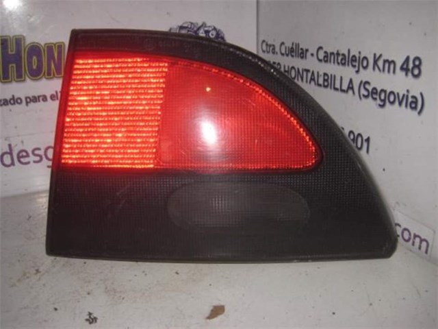 Lanterna traseira esquerda externa 7700838530 RENAULT