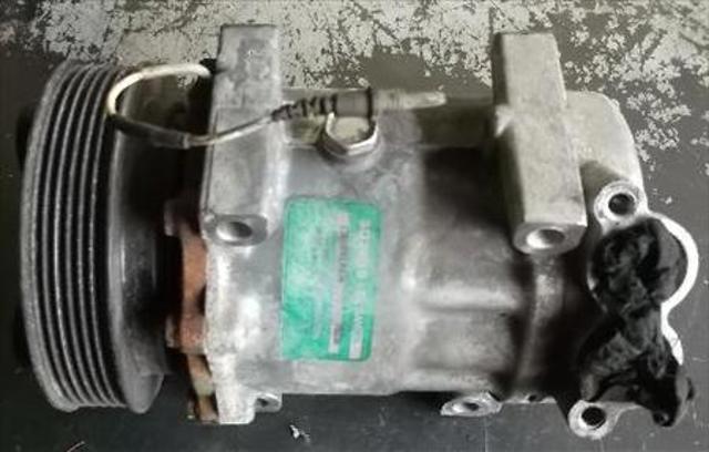 Compressor de aparelho de ar condicionado 7700859676 RENAULT