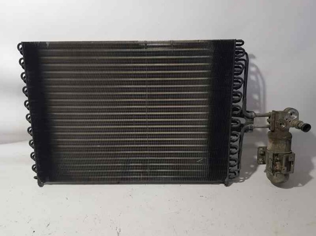 Radiador de aparelho de ar condicionado 7701038227 RENAULT
