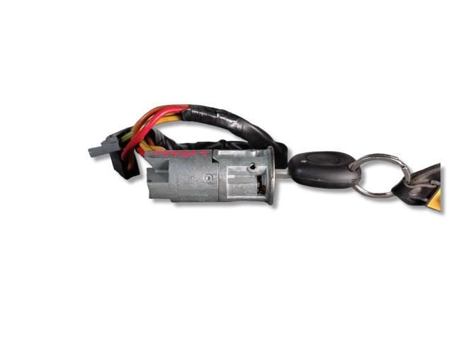 7701038364 Renault (RVI)