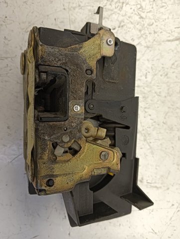 7701038406 Renault (RVI)
