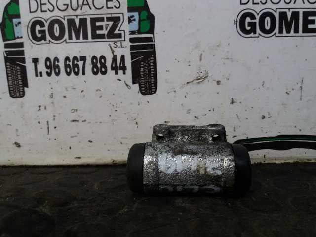 Cilindro traseiro do freio de rodas de trabalho 7701039394 RENAULT