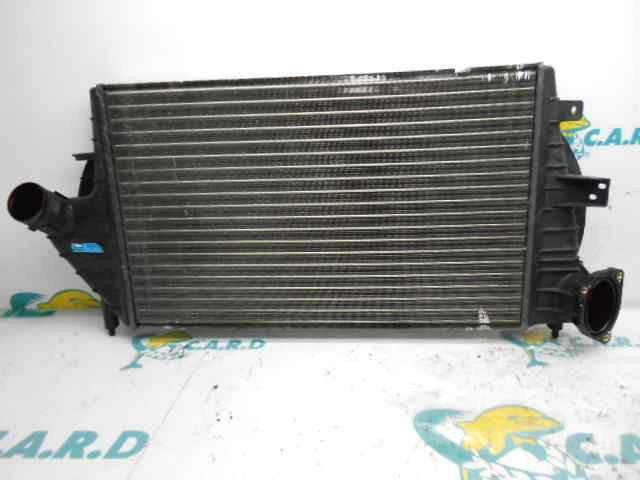Radiador de intercooler 7701040663 RENAULT