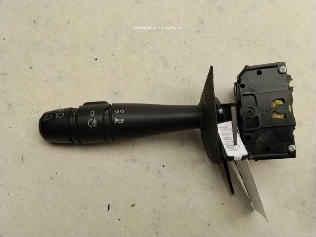 Comutador esquerdo instalado na coluna da direção 7701041448 RENAULT