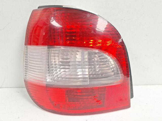 Lanterna traseira esquerda 7701042406 RENAULT