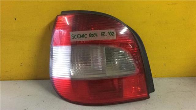 Lanterna traseira esquerda 7701042406 RENAULT