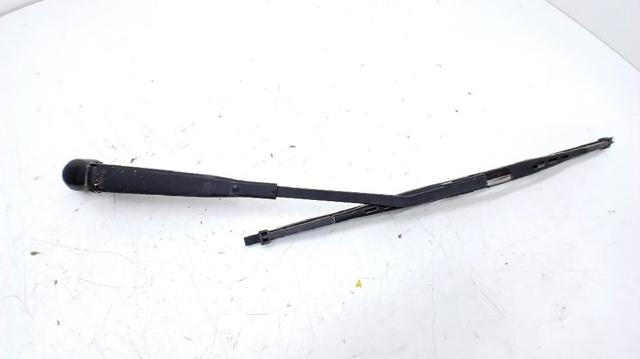 7701043990 Renault (RVI)