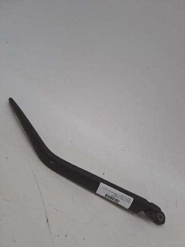 Braço de limpa-pára-brisas de vidro traseiro 7701043992 RENAULT
